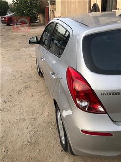 هیوندای i20